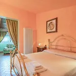 4 Bedroom Lovely In San Giovanni بيت للعطل