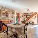 4 Bedroom Lovely In San Giovanni * Montefiore dell'Aso