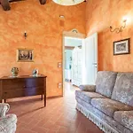 4 Bedroom Lovely In San Giovanni بيت للعطل *