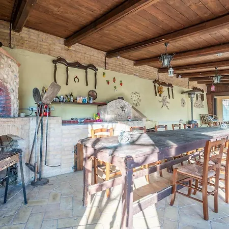 Holiday home 4 Bedroom Lovely In San Giovanni Montefiore dell'Aso