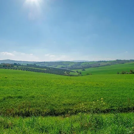 4 Bedroom Lovely In San Giovanni * Montefiore dell'Aso