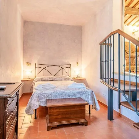 4 Bedroom Lovely In San Giovanni Prázdninový dům Montefiore dellʼAso