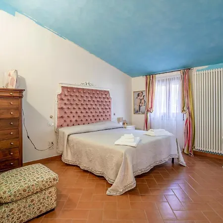 4 Bedroom Lovely In San Giovanni * Montefiore dellʼAso
