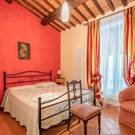 4 Bedroom Lovely In San Giovanni * Montefiore dell'Aso