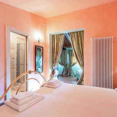 4 Bedroom Lovely In San Giovanni בית נופש