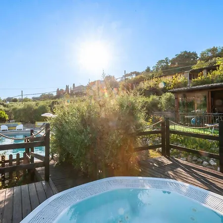 4 Bedroom Lovely In San Giovanni Montefiore dellʼAso