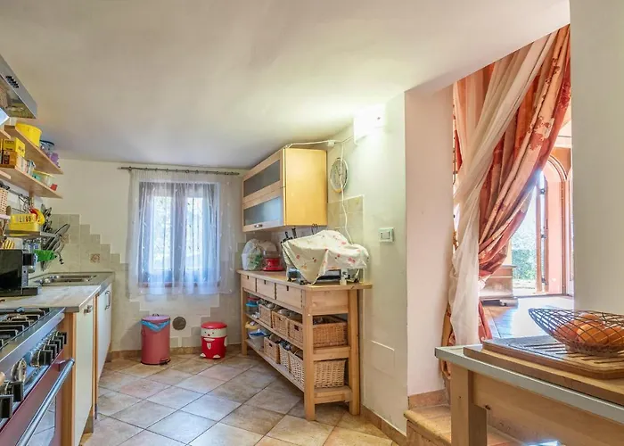 4 Bedroom Lovely In San Giovanni