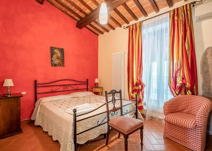 4 Bedroom Lovely In San Giovanni * Montefiore dell'Aso