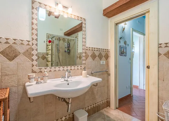 4 Bedroom Lovely In San Giovanni Holiday home Montefiore dell'Aso