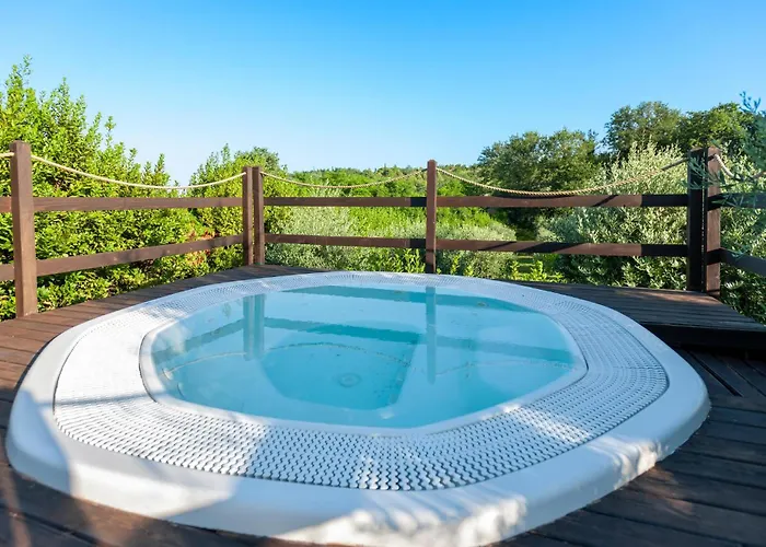 Holiday home 4 Bedroom Lovely In San Giovanni Montefiore dell'Aso