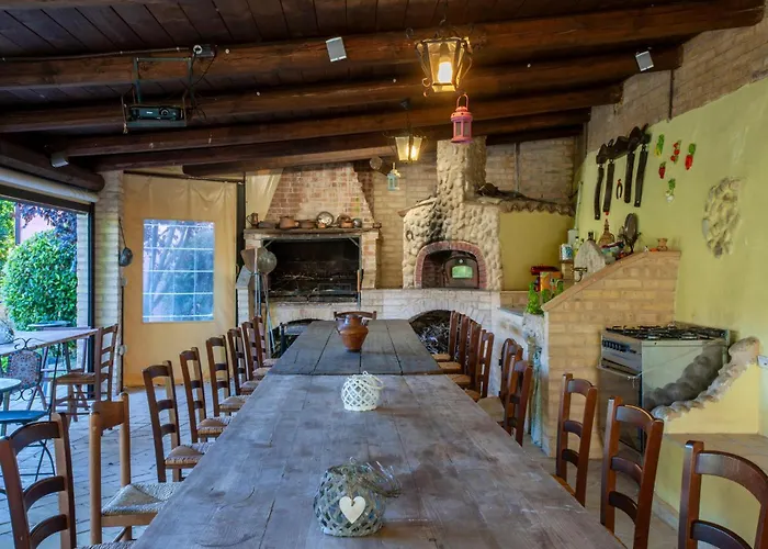 4 Bedroom Lovely In San Giovanni