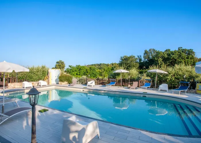 4 Bedroom Lovely In San Giovanni Holiday home Montefiore dell'Aso